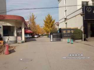 �y�����@