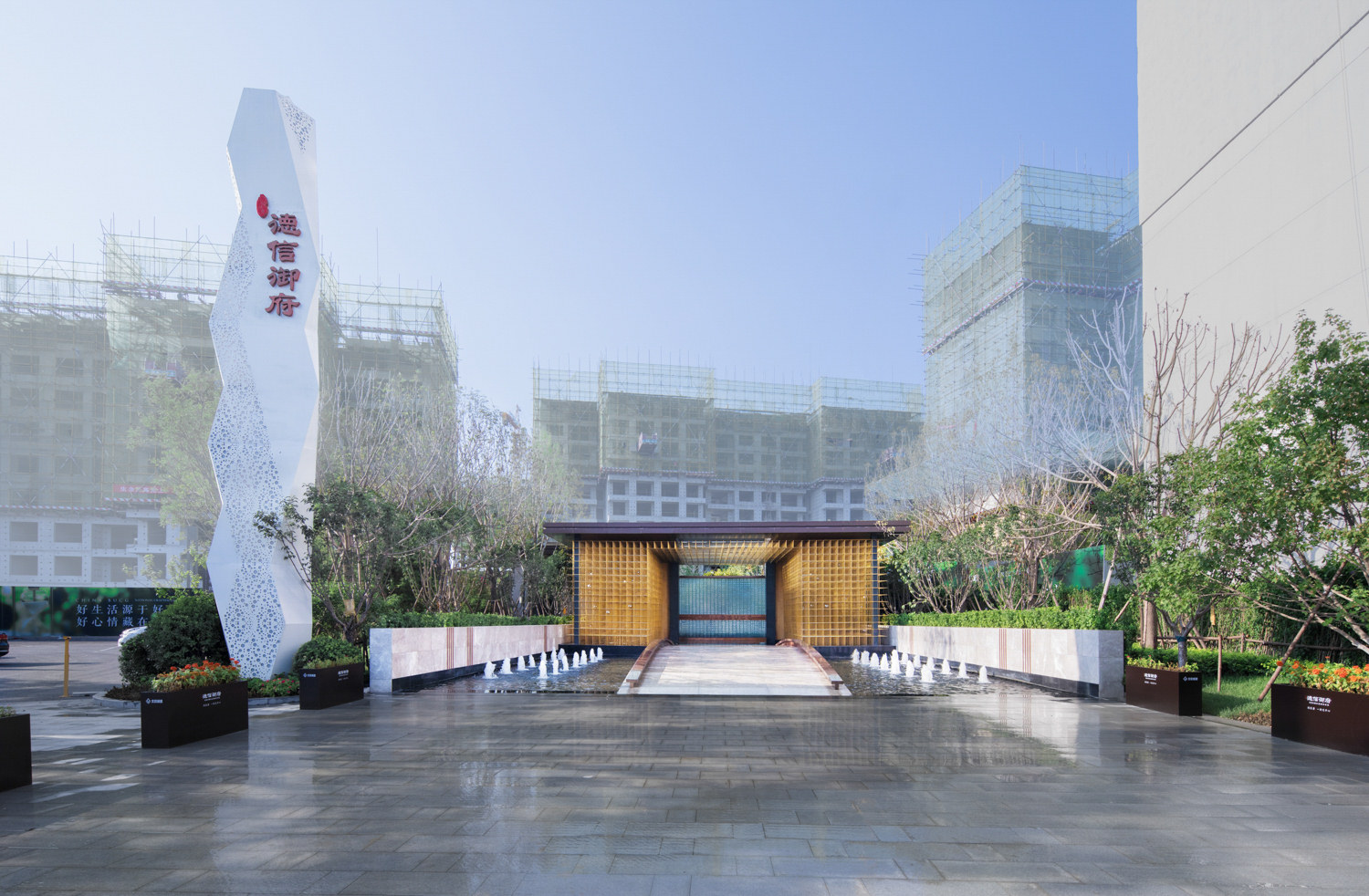 ��������